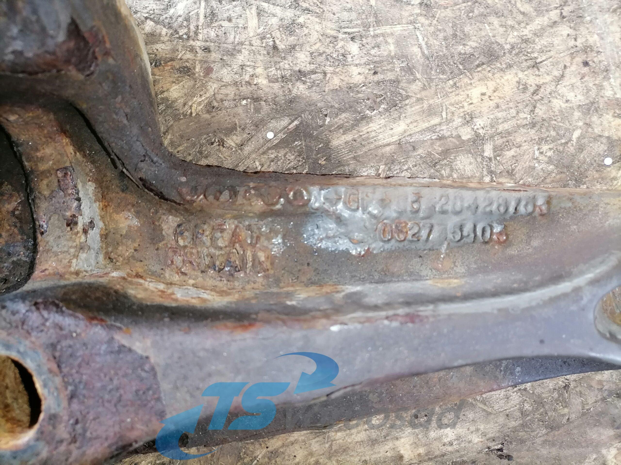 Volvo Volvo drive axle / axle mounting / airbag carrier 20428753 - Assali e ricambi per Camion: foto 3 Volvo Volvo drive axle / axle mounting / airbag carrier 20428753 - Assali e ricambi per Camion: foto 3