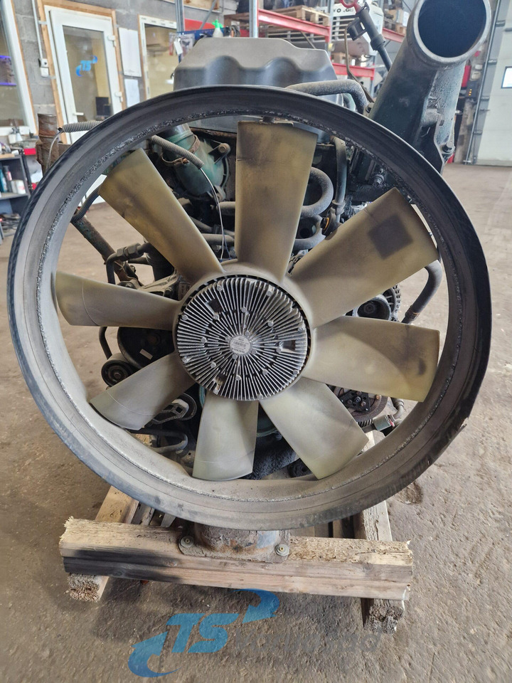 Volvo Volvo mootor D9B300 D9B300 - Motore per Camion: foto 4 Volvo Volvo mootor D9B300 D9B300 - Motore per Camion: foto 4