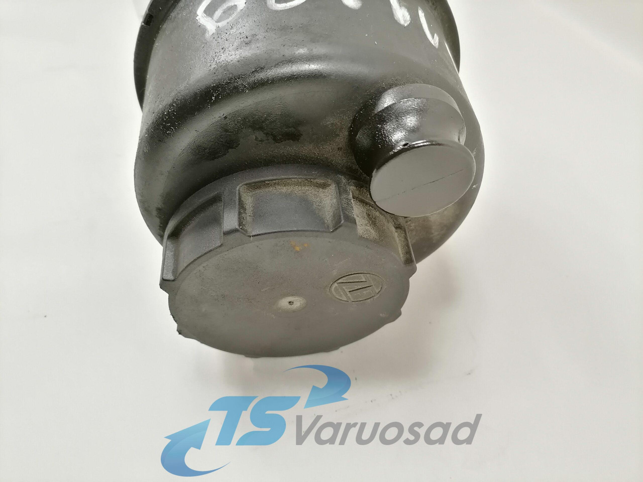 Volvo Volvo roolisüsteemi õlimahuti 21362869 - Tubo di sterzo per Camion: foto 2 Volvo Volvo roolisüsteemi õlimahuti 21362869 - Tubo di sterzo per Camion: foto 2