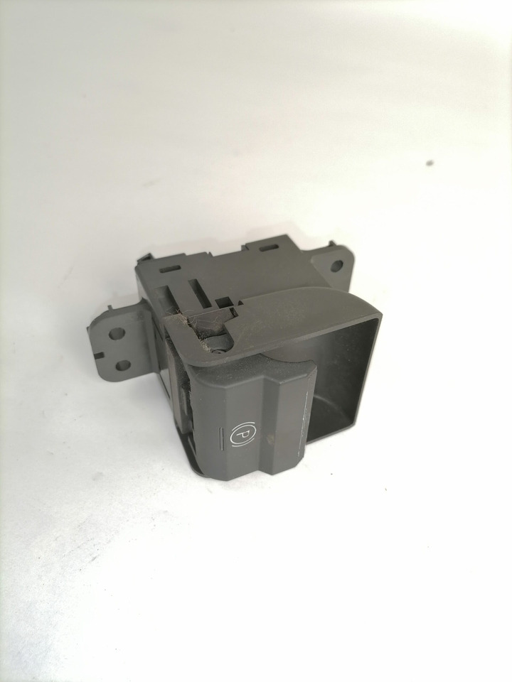 Volvo Volvo switch, parking brake 22107830 - Cabina per Camion: foto 5 Volvo Volvo switch, parking brake 22107830 - Cabina per Camion: foto 5