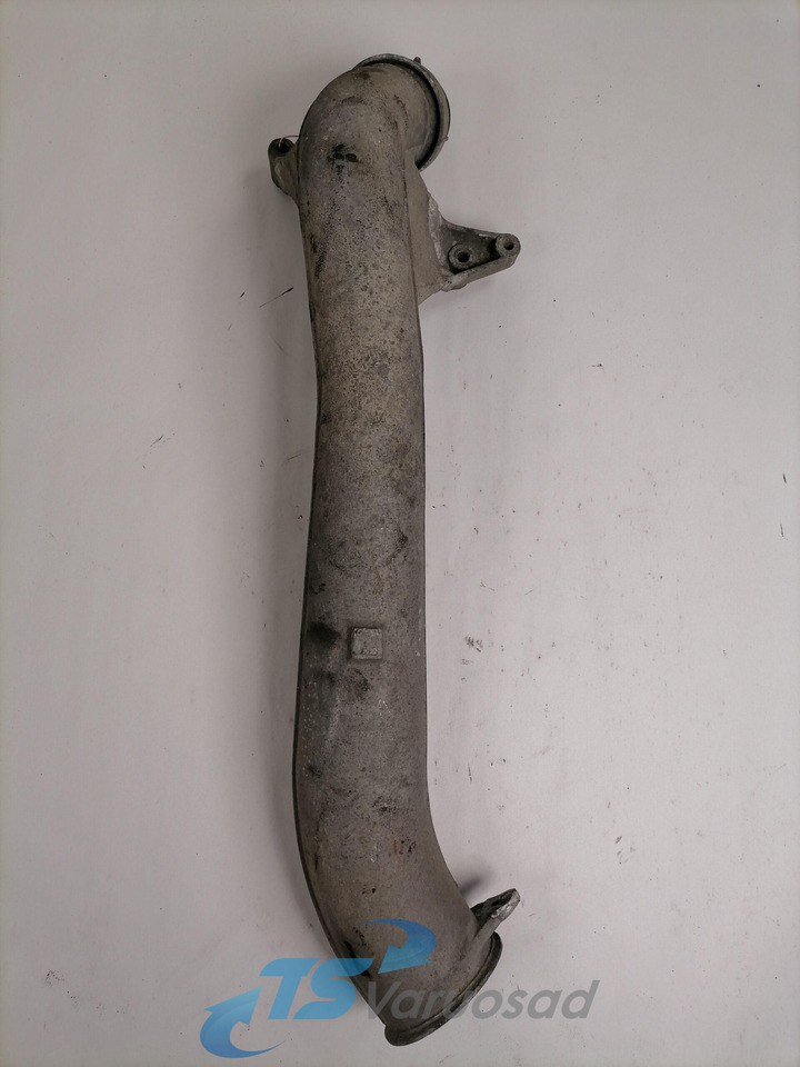 Volvo intercooler pipe 1676490 - Intercooler per Camion: foto 2 Volvo intercooler pipe 1676490 - Intercooler per Camion: foto 2