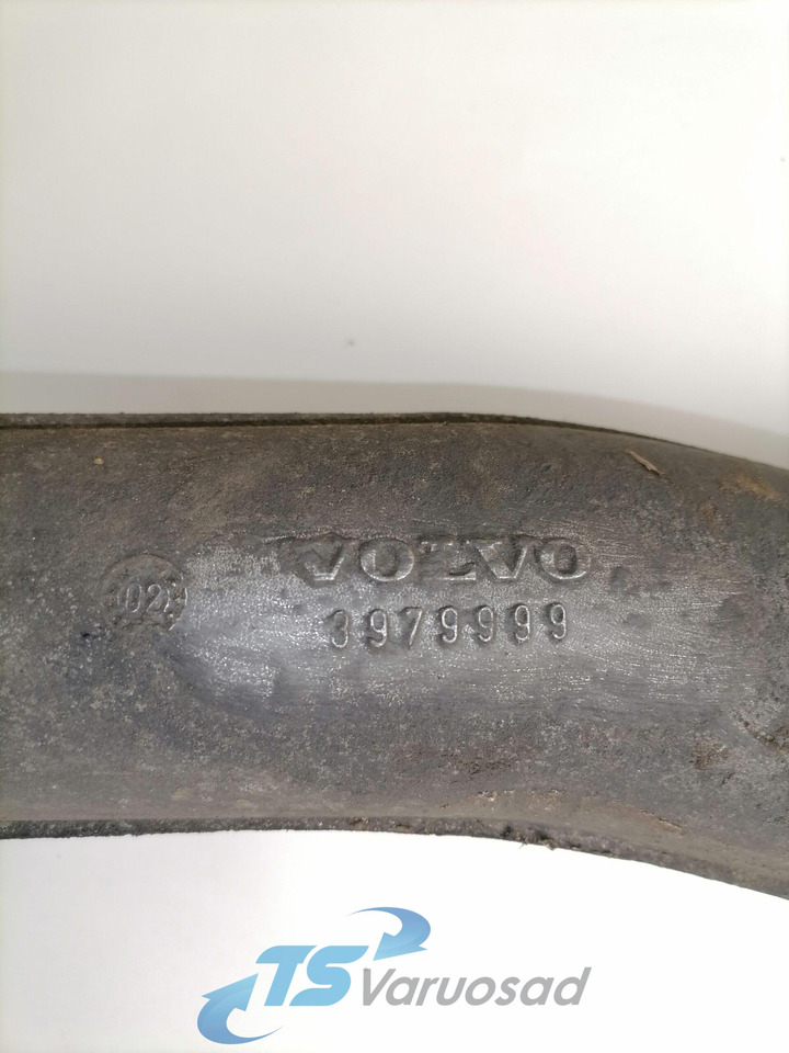 Volvo intercooler pipe 3979999 - Intercooler per Camion: foto 3 Volvo intercooler pipe 3979999 - Intercooler per Camion: foto 3