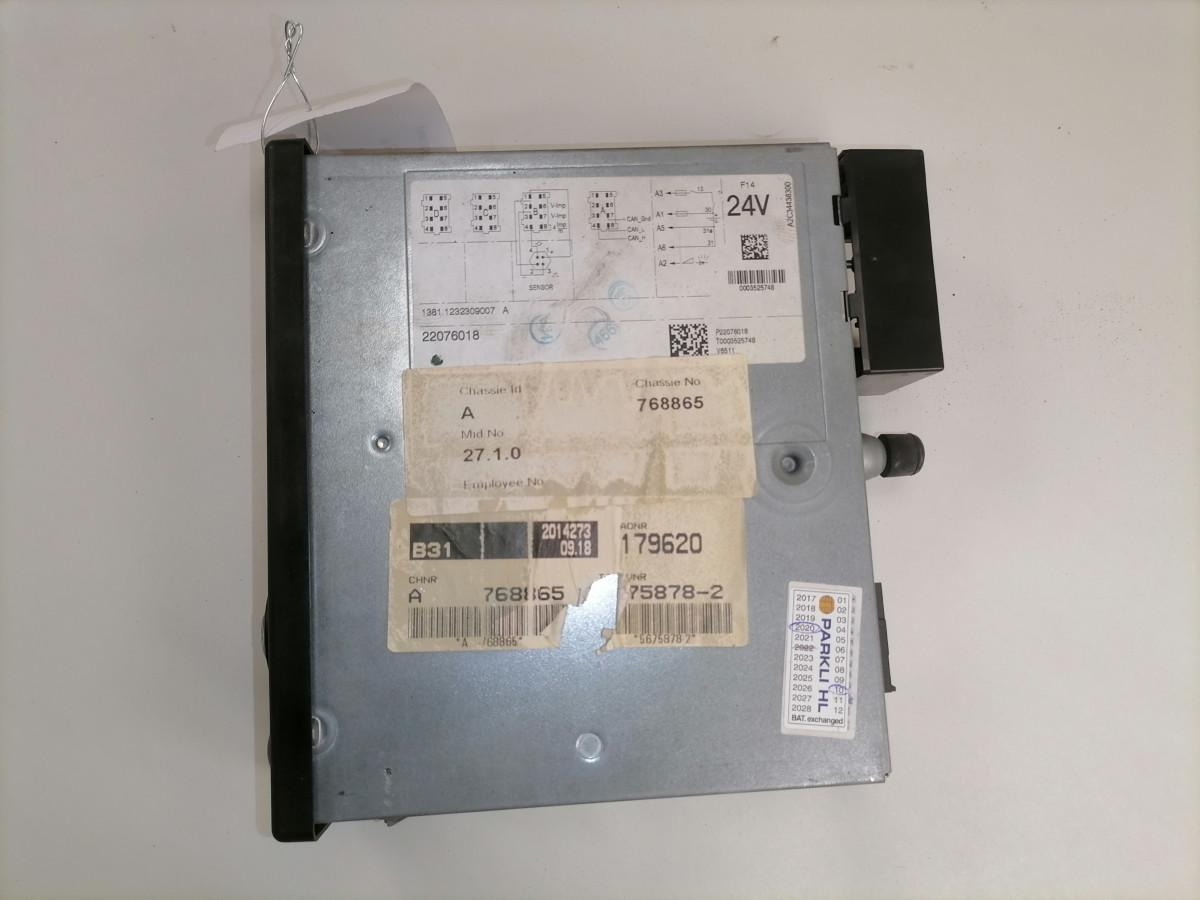Volvo tachograph 22076018 - Cronotachigrafo per Camion: foto 4 Volvo tachograph 22076018 - Cronotachigrafo per Camion: foto 4