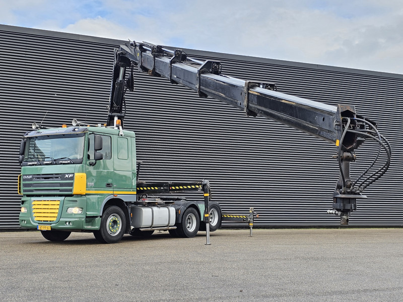 DAF XF 105.460 6X2 / HIAB 37TM KRAN / CRANE / GRUE - Camion con gru: foto 2 DAF XF 105.460 6X2 / HIAB 37TM KRAN / CRANE / GRUE - Camion con gru: foto 2