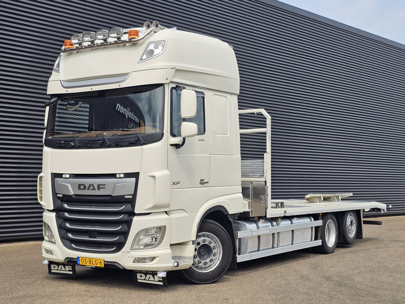 DAF XF 530 6x2 / OPRIJ - MACHINE TRANSPORT / FULL AIR SUSPENSION - Carro attrezzi: foto 1 DAF XF 530 6x2 / OPRIJ - MACHINE TRANSPORT / FULL AIR SUSPENSION - Carro attrezzi: foto 1