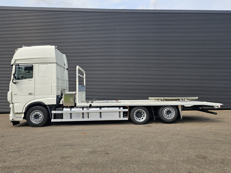 DAF XF 530 6x2 / OPRIJ - MACHINE TRANSPORT / FULL AIR SUSPENSION - Carro attrezzi: foto 2 DAF XF 530 6x2 / OPRIJ - MACHINE TRANSPORT / FULL AIR SUSPENSION - Carro attrezzi: foto 2