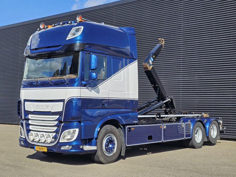 DAF XF 530 SSC 6x2 VDL HOOKLIFT 660 cm - Autocarro scarrabile: foto 1 DAF XF 530 SSC 6x2 VDL HOOKLIFT 660 cm - Autocarro scarrabile: foto 1