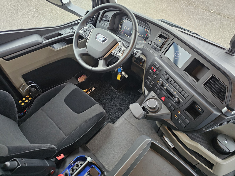 Leasing di MAN TGS 35.470 8x4 / HMF 2243 Z KRAAN + HAAKARM MAN TGS 35.470 8x4 / HMF 2243 Z KRAAN + HAAKARM: foto 20 Leasing di MAN TGS 35.470 8x4 / HMF 2243 Z KRAAN + HAAKARM MAN TGS 35.470 8x4 / HMF 2243 Z KRAAN + HAAKARM: foto 20