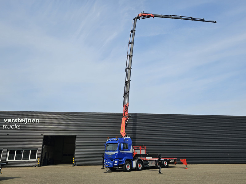 MAN TGS 35.500 8x4-6 / PALFINGER 92 t/m CRANE +JIB - Autocarro con pianale/ Cassone fisso: foto 2 MAN TGS 35.500 8x4-6 / PALFINGER 92 t/m CRANE +JIB - Autocarro con pianale/ Cassone fisso: foto 2