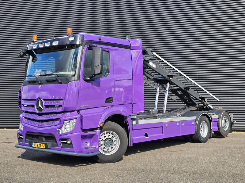 Mercedes-Benz AROCS 3345 6x2 / CABLE - CONTAINER SYSTEM - Camion con sistema di cavi: foto 1 Mercedes-Benz AROCS 3345 6x2 / CABLE - CONTAINER SYSTEM - Camion con sistema di cavi: foto 1