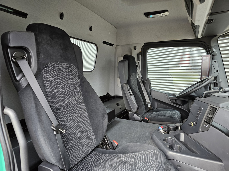 Autocarro ribaltabile, Camion con gru Mercedes-Benz AROCS 4145 / 8X6 / TIPPER + HMF CRANE: foto 15