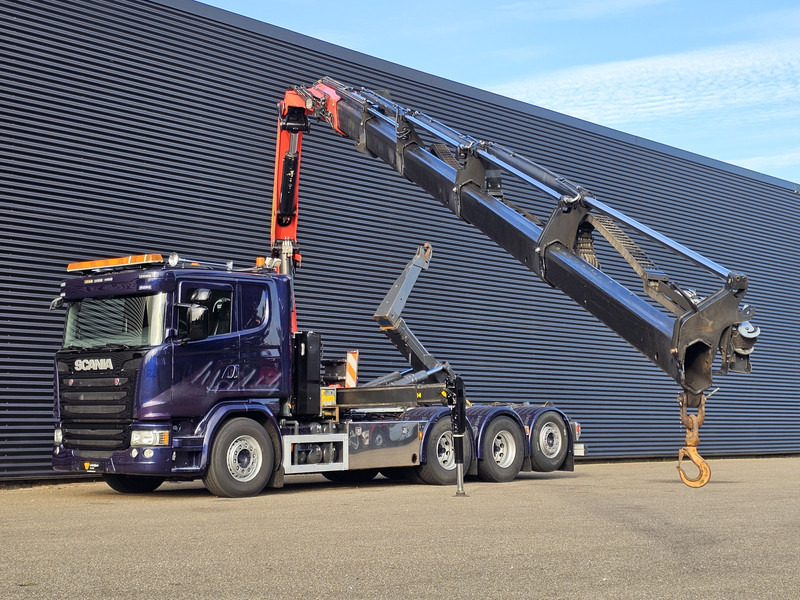 Scania G490 8x4*4 / PALFINGER CRANE + HOOKLIFT - Autocarro scarrabile, Camion con gru: foto 3 Scania G490 8x4*4 / PALFINGER CRANE + HOOKLIFT - Autocarro scarrabile, Camion con gru: foto 3
