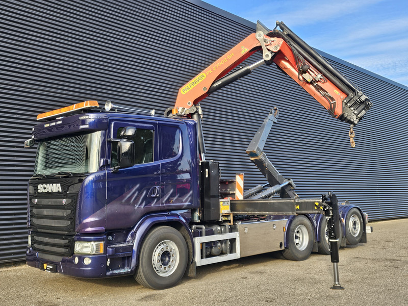 Scania G490 8x4*4 / PALFINGER CRANE + HOOKLIFT - Autocarro scarrabile, Camion con gru: foto 4 Scania G490 8x4*4 / PALFINGER CRANE + HOOKLIFT - Autocarro scarrabile, Camion con gru: foto 4