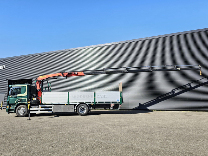 Scania P320 4x2 / PALFINGER 14TM / CRANE/KRAN/GRUE - Autocarro con pianale/ Cassone fisso, Camion con gru: foto 3 Scania P320 4x2 / PALFINGER 14TM / CRANE/KRAN/GRUE - Autocarro con pianale/ Cassone fisso, Camion con gru: foto 3