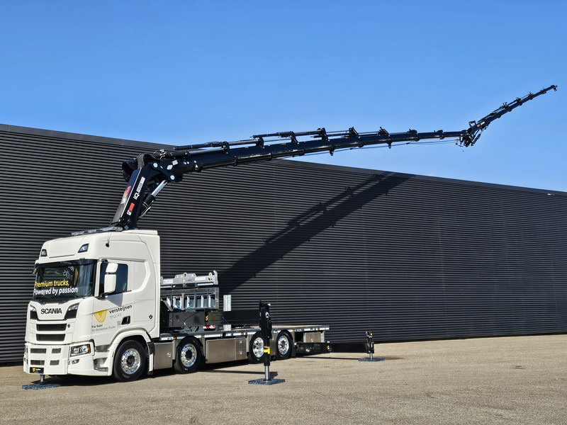 Scania R590 V8 / 8X2 / HIAB 1188 + JIB + WINCH - Camion con gru: foto 1 Scania R590 V8 / 8X2 / HIAB 1188 + JIB + WINCH - Camion con gru: foto 1