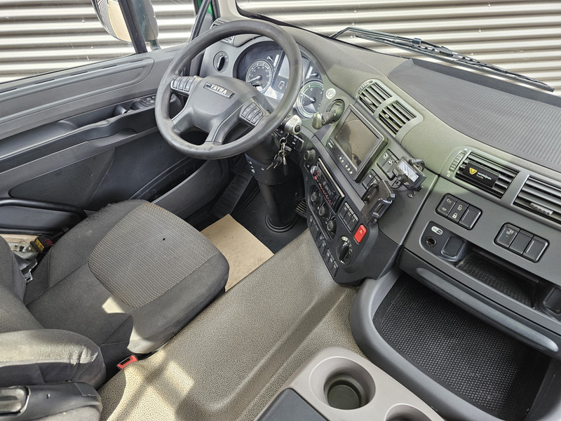 Leasing di Tatra T158/II 6X6 / HMF Z CRANE + 2 SIDE TIPPER Tatra T158/II 6X6 / HMF Z CRANE + 2 SIDE TIPPER: foto 15