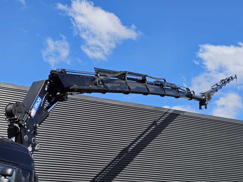 Scania R490 / 8x2 / HMF 85 TM CRANE / WINCH / JIB - Trattore stradale: foto 2 Scania R490 / 8x2 / HMF 85 TM CRANE / WINCH / JIB - Trattore stradale: foto 2