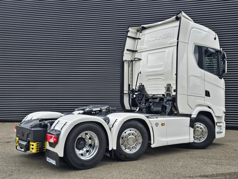 Scania S660 V8 6x2/4 / 2 x PTO / PARKING COOLER / FULL AIR - Trattore stradale: foto 2 Scania S660 V8 6x2/4 / 2 x PTO / PARKING COOLER / FULL AIR - Trattore stradale: foto 2
