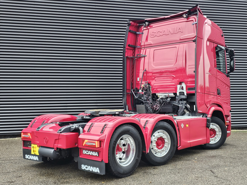 Scania S660 V8 6x2/4 / RETARDER / HYDRAULIC / FULL AIR - Trattore stradale: foto 3 Scania S660 V8 6x2/4 / RETARDER / HYDRAULIC / FULL AIR - Trattore stradale: foto 3