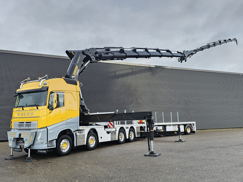 Volvo FH 540 8x4 / PALFINGER 165 TEC 7 + PJ300 / WINCH - Autocarro con pianale/ Cassone fisso, Camion con gru: foto 1 Volvo FH 540 8x4 / PALFINGER 165 TEC 7 + PJ300 / WINCH - Autocarro con pianale/ Cassone fisso, Camion con gru: foto 1