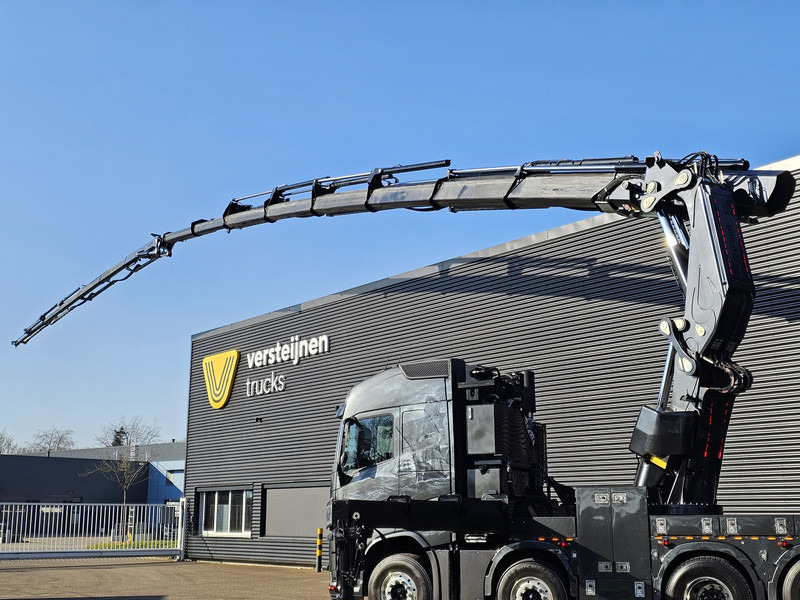 Volvo FH540 8x2-6 / FASSI F1650 / JIB + WINCH / CRANE - Camion con gru: foto 4 Volvo FH540 8x2-6 / FASSI F1650 / JIB + WINCH / CRANE - Camion con gru: foto 4