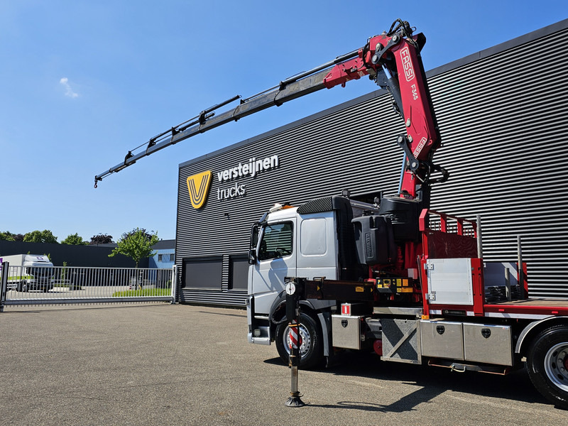 Volvo FM 460 8x4-4 / FASSI 36.5 t/m -8 x EXTENSION + WINCH - Autocarro con pianale/ Cassone fisso, Camion con gru: foto 3 Volvo FM 460 8x4-4 / FASSI 36.5 t/m -8 x EXTENSION + WINCH - Autocarro con pianale/ Cassone fisso, Camion con gru: foto 3