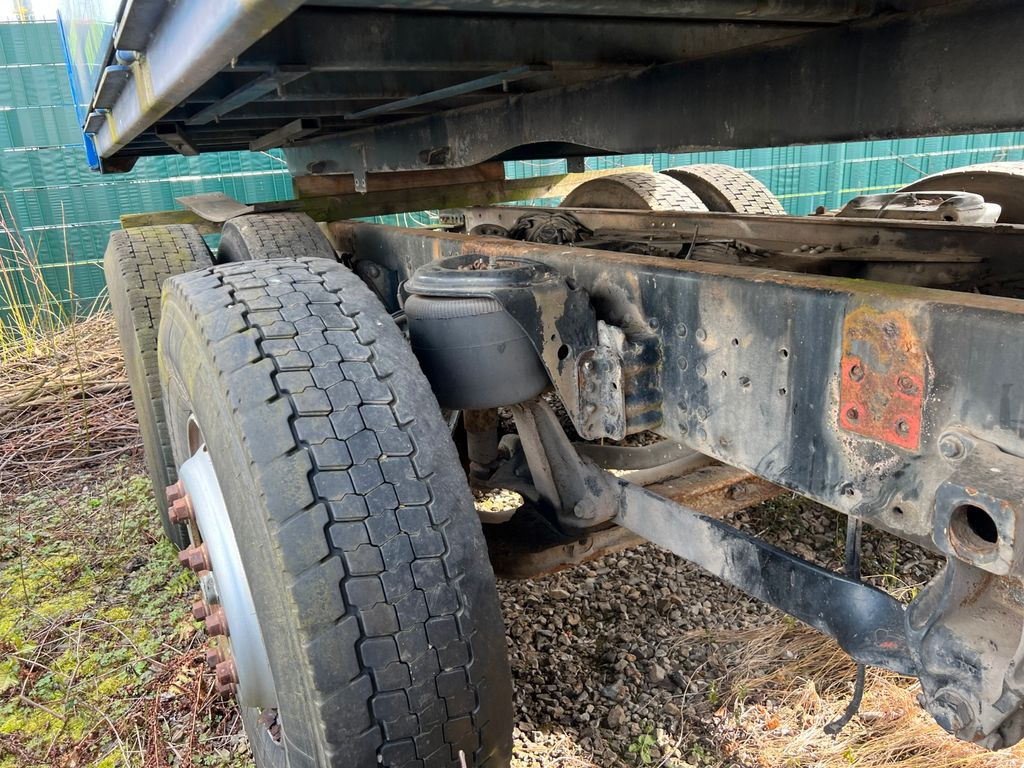 MAN 26.293 6X2 Motor & Getriebe gut MAN 26.293 6X2 Motor & Getriebe gut - Autocarro telaio: foto 3 MAN 26.293 6X2 Motor & Getriebe gut MAN 26.293 6X2 Motor & Getriebe gut - Autocarro telaio: foto 3