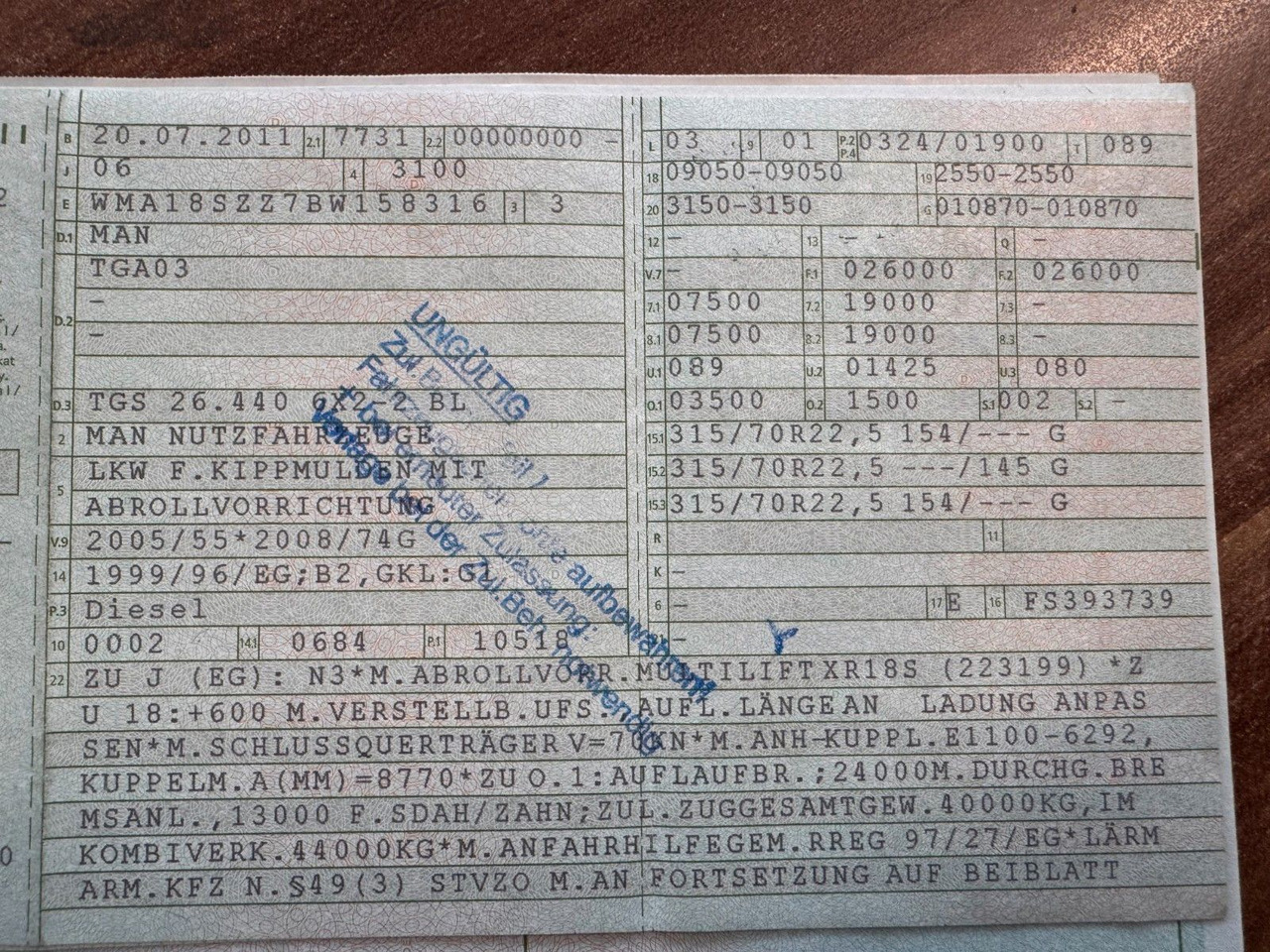 MAN 26.40 6X2 Multilift Abroller - Autocarro scarrabile: foto 3 MAN 26.40 6X2 Multilift Abroller - Autocarro scarrabile: foto 3