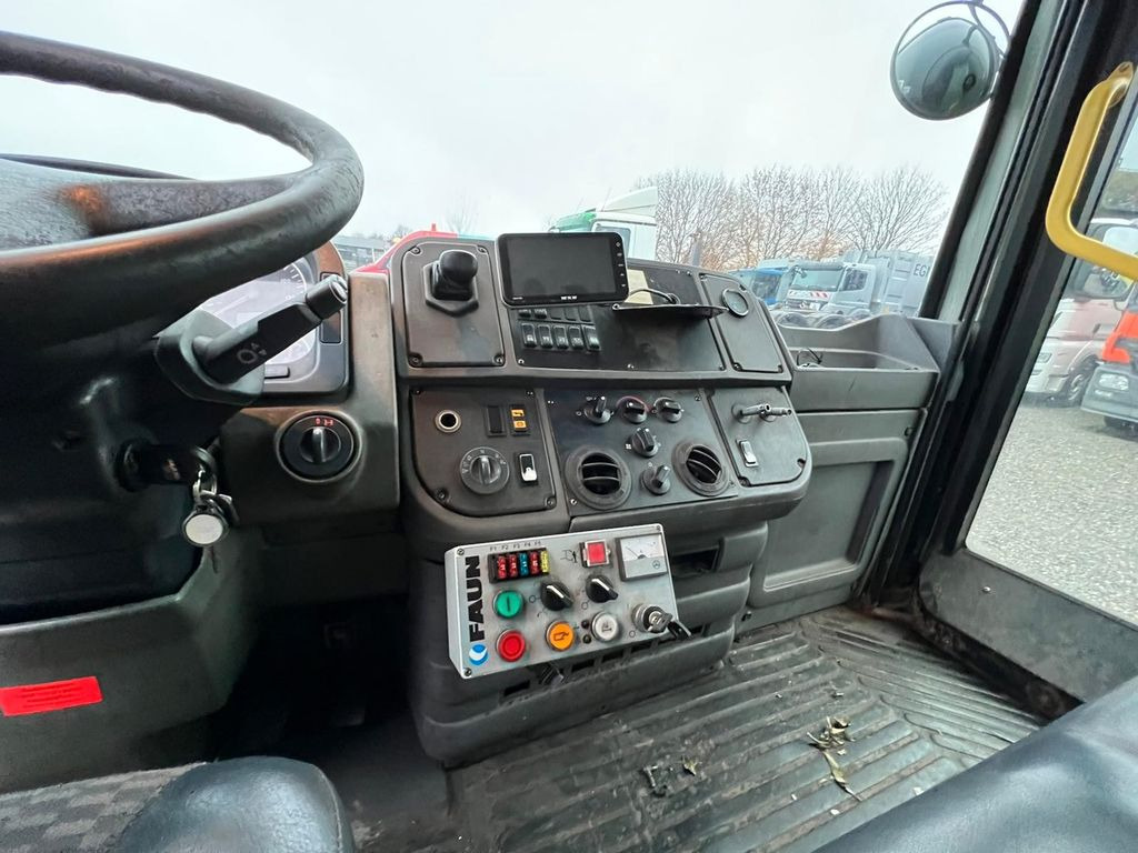 MAN 28.350 6X2 als Fahrgestell mit oder ohne Aufbau MAN 28.350 6X2 als Fahrgestell mit oder ohne Aufbau - Autocarro telaio: foto 5 MAN 28.350 6X2 als Fahrgestell mit oder ohne Aufbau MAN 28.350 6X2 als Fahrgestell mit oder ohne Aufbau - Autocarro telaio: foto 5