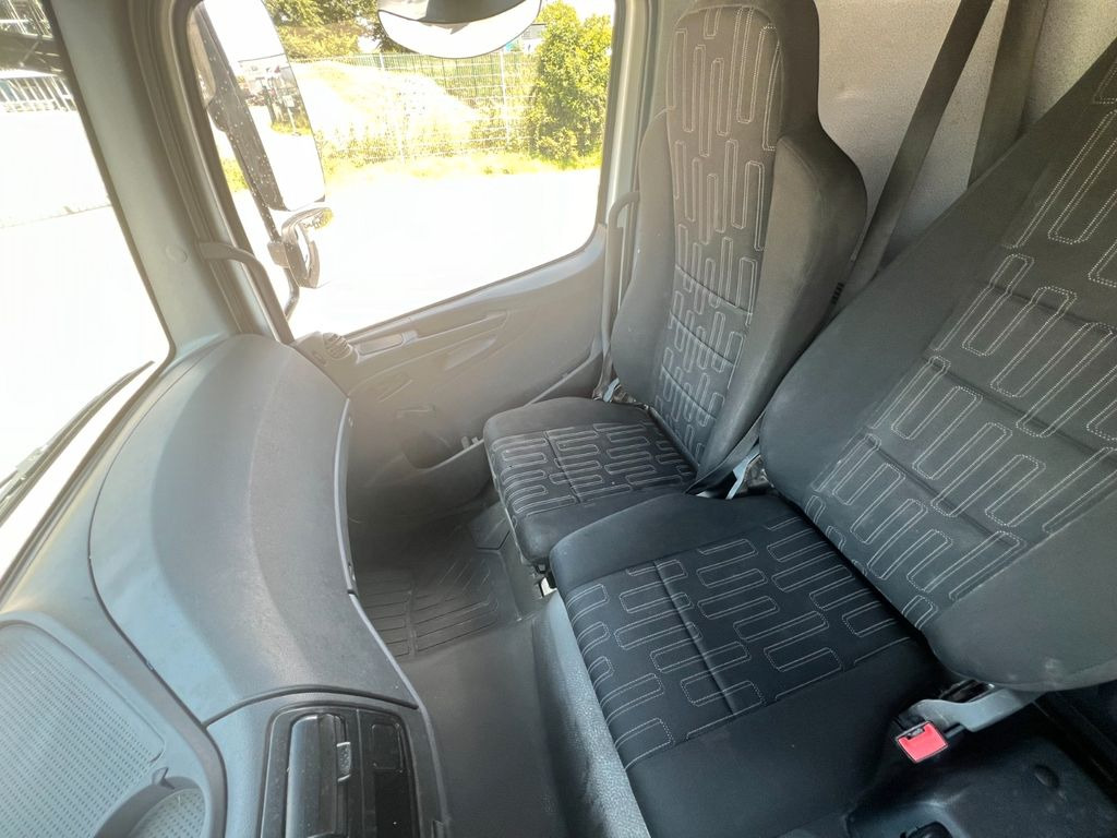 Mercedes-Benz 1221 4X2 offene Pritsche Mercedes-Benz 1221 4X2 offene Pritsche - Autocarro con pianale/ Cassone fisso: foto 5 Mercedes-Benz 1221 4X2 offene Pritsche Mercedes-Benz 1221 4X2 offene Pritsche - Autocarro con pianale/ Cassone fisso: foto 5