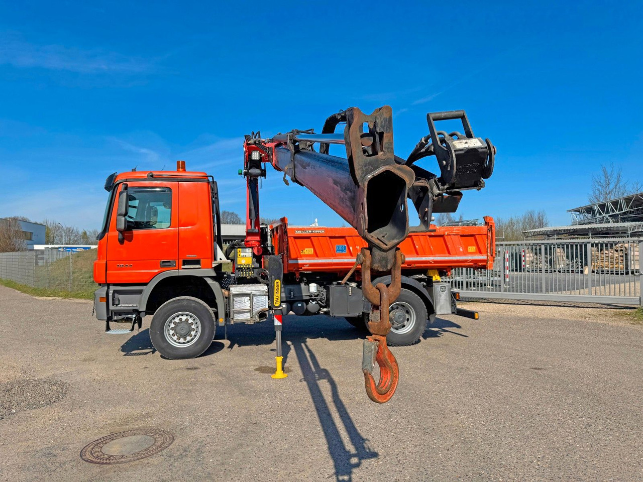 Mercedes-Benz 1844 4x4 Meiller 3S Bordmatik Palfinger PK16001K - Autocarro ribaltabile: foto 5 Mercedes-Benz 1844 4x4 Meiller 3S Bordmatik Palfinger PK16001K - Autocarro ribaltabile: foto 5