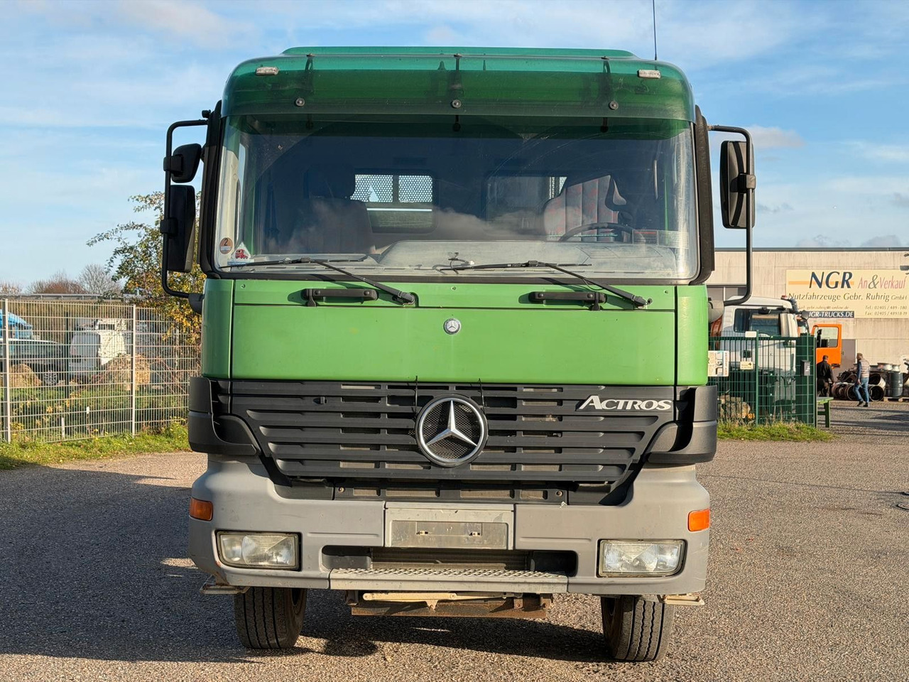 Mercedes-Benz 2643 6x4 Meiller 3S. Kipper Bordmatik | Blatt/Bl - Autocarro ribaltabile: foto 3 Mercedes-Benz 2643 6x4 Meiller 3S. Kipper Bordmatik | Blatt/Bl - Autocarro ribaltabile: foto 3