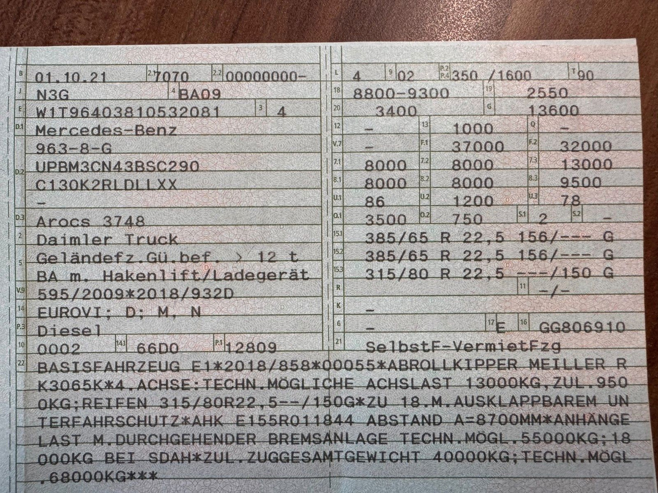 Mercedes-Benz 3748 8x4 Meiller RK30.65 | Funk | hydr.Container - Autocarro scarrabile: foto 2 Mercedes-Benz 3748 8x4 Meiller RK30.65 | Funk | hydr.Container - Autocarro scarrabile: foto 2