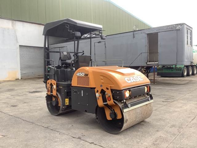 CASE 450DX - Rullo stradale: foto 4 CASE 450DX - Rullo stradale: foto 4