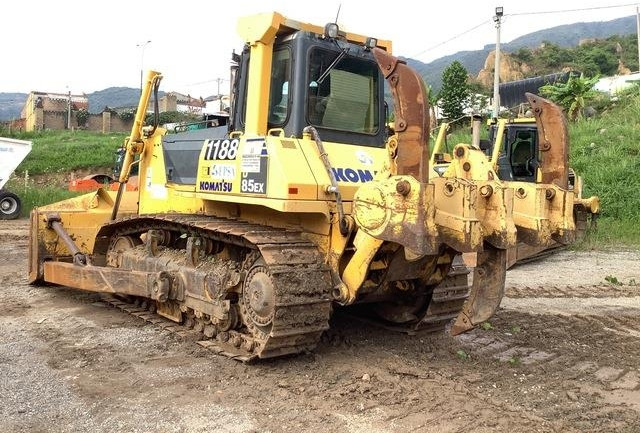 Komatsu D85EX-15 - Bulldozer: foto 2 Komatsu D85EX-15 - Bulldozer: foto 2