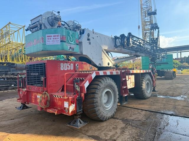 Link-Belt RTC8050-2 - Gru fuoristrada: foto 3 Link-Belt RTC8050-2 - Gru fuoristrada: foto 3