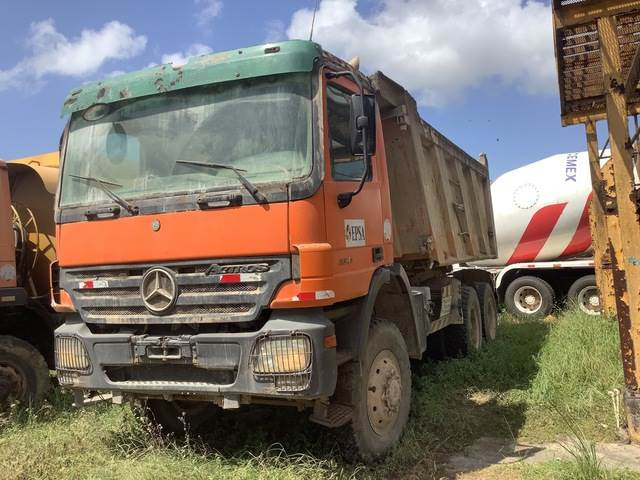 Mercedes-Benz ACTROS 3341 - Autocarro ribaltabile: foto 1 Mercedes-Benz ACTROS 3341 - Autocarro ribaltabile: foto 1