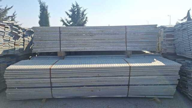 Quantity of Scaffolding - Attrezzatura da costruzione: foto 2 Quantity of Scaffolding - Attrezzatura da costruzione: foto 2