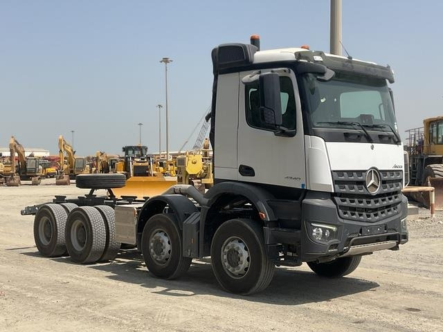 Mercedes-Benz Arocs 4240 - Autocarro telaio: foto 4 Mercedes-Benz Arocs 4240 - Autocarro telaio: foto 4