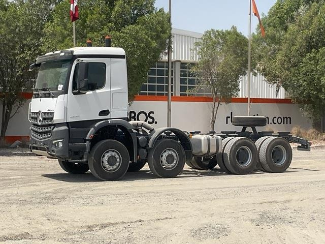 Mercedes-Benz Arocs 4240 - Autocarro telaio: foto 1 Mercedes-Benz Arocs 4240 - Autocarro telaio: foto 1