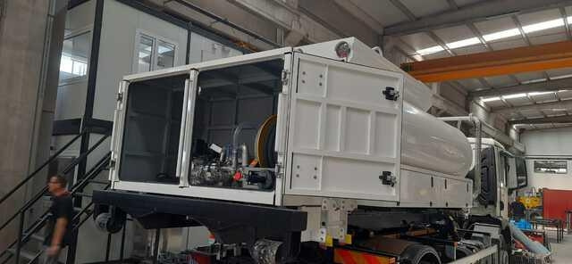 MAN TGM18.250 - Camion cisterna: foto 3 MAN TGM18.250 - Camion cisterna: foto 3