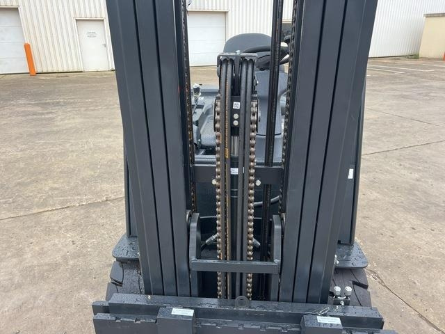 Carrello elevatore elettrico Doosan B35X-7 PLUS: foto 15 Carrello elevatore elettrico Doosan B35X-7 PLUS: foto 15