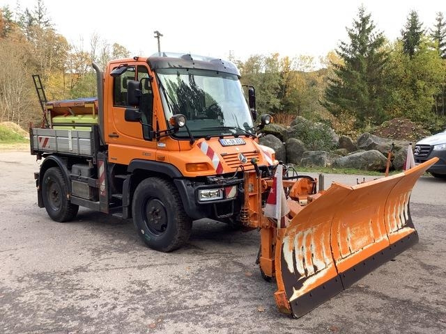MB Trac Unimog U300 - Mezzo spazzaneve: foto 5 MB Trac Unimog U300 - Mezzo spazzaneve: foto 5