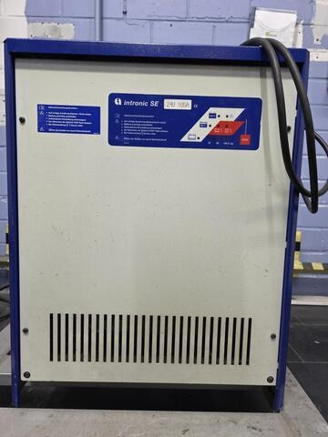 Yale ERP10RCF V2092 - Carrello elevatore elettrico: foto 4 Yale ERP10RCF V2092 - Carrello elevatore elettrico: foto 4