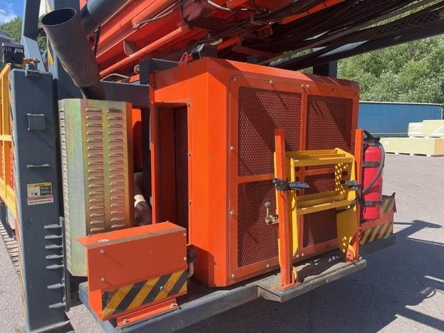 Leasing di  Hanjin D&B 120W Hanjin D&B 120W: foto 21