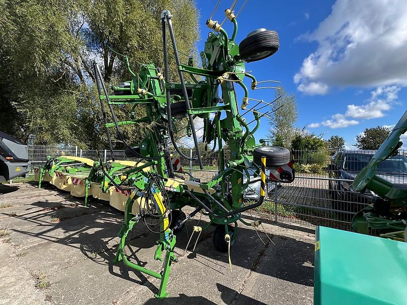 Krone Vendro 900 KW 103-24 - Voltafieno: foto 1 Krone Vendro 900 KW 103-24 - Voltafieno: foto 1