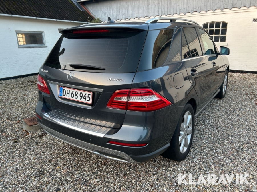 Personbil SUV Mercedes Benz ML350 - SUV/ Fuoristrada: foto 3 Personbil SUV Mercedes Benz ML350 - SUV/ Fuoristrada: foto 3