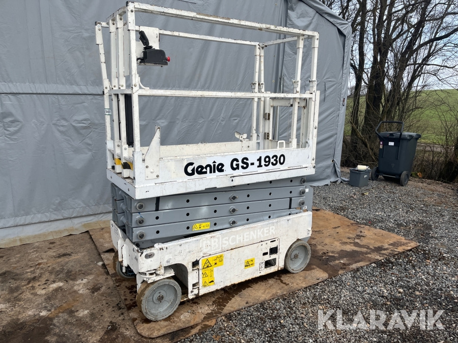 Saxlift Genie GS 1930 - Piattaforma a pantografo: foto 1 Saxlift Genie GS 1930 - Piattaforma a pantografo: foto 1