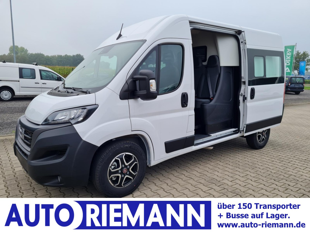 Fiat Ducato 35 Kombi Doka 7-Sitze 2x Schiebetür Maxi L2H2 - Minibus, Pulmino: foto 1 Fiat Ducato 35 Kombi Doka 7-Sitze 2x Schiebetür Maxi L2H2 - Minibus, Pulmino: foto 1