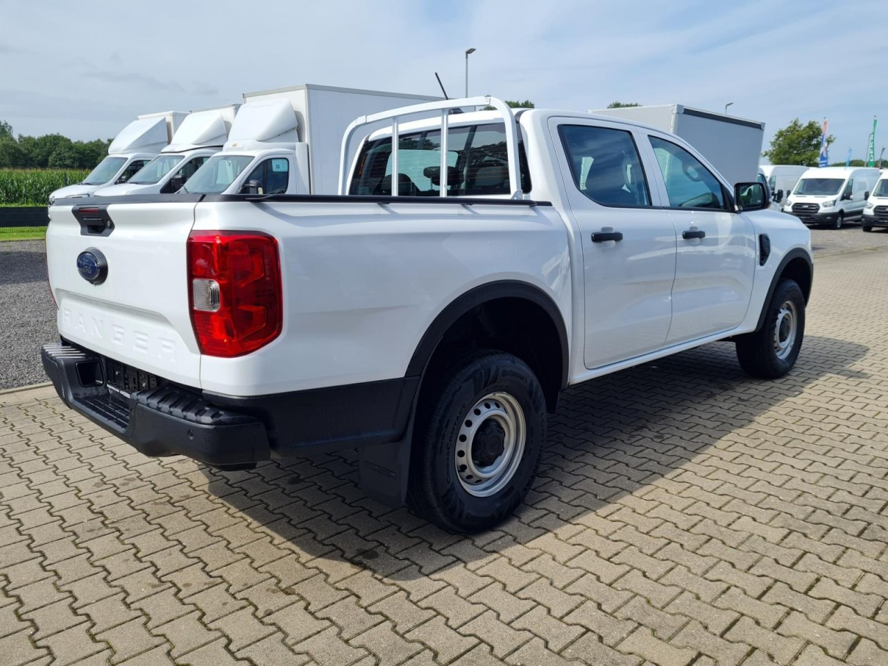 Ford Ranger Doka 2.0 Ecoblue XL 4x4 KLIMA KAMERA TEMPOMAT - Pick-up, Furgone doppia cabina: foto 4 Ford Ranger Doka 2.0 Ecoblue XL 4x4 KLIMA KAMERA TEMPOMAT - Pick-up, Furgone doppia cabina: foto 4